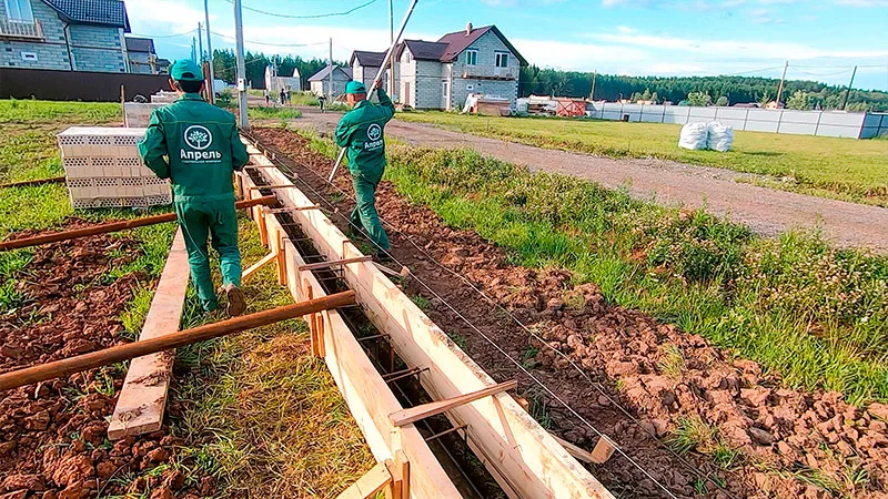 Без забора просторно — с забором уютно!