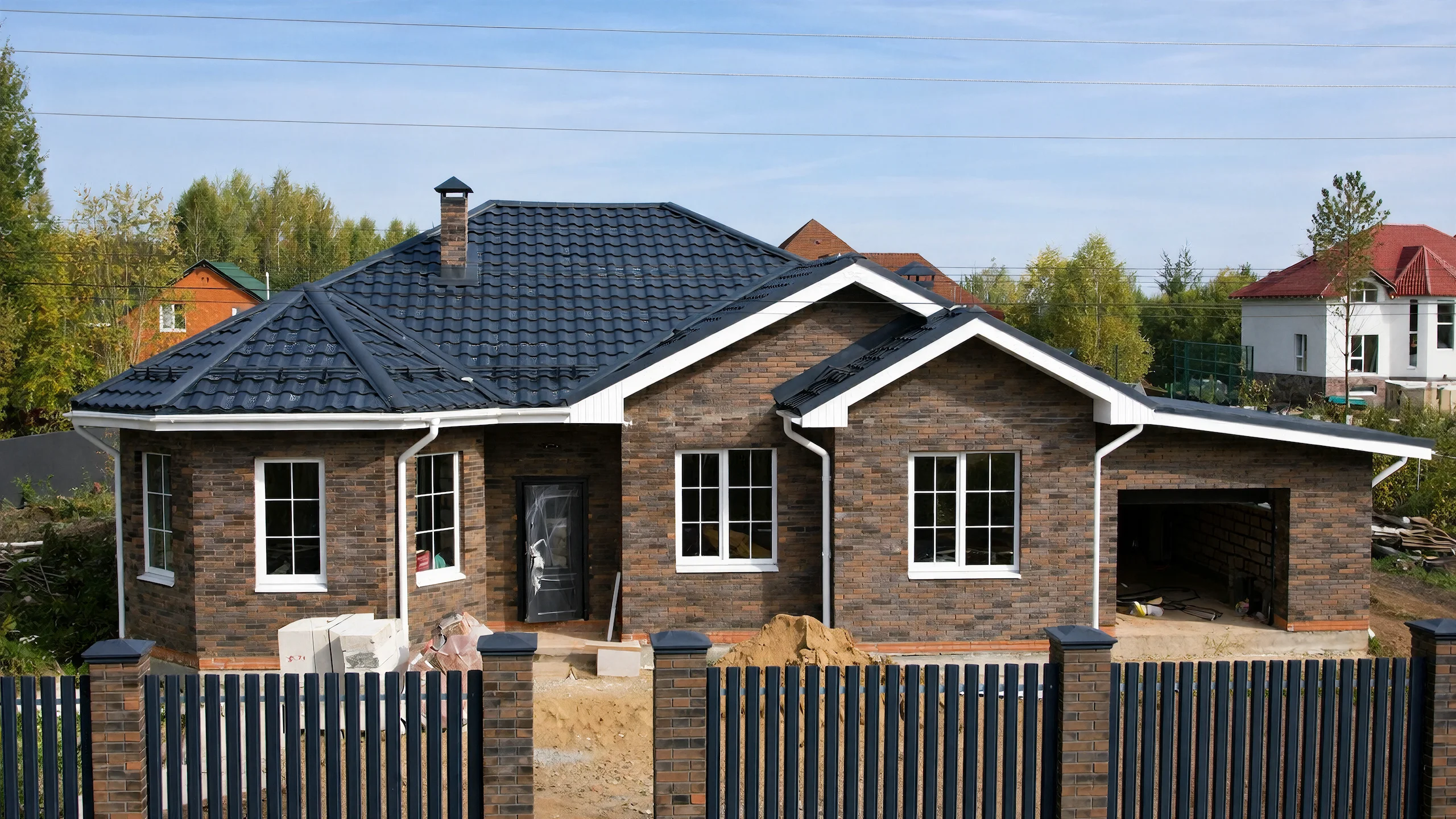 Загородный дом с панорамным фасадом