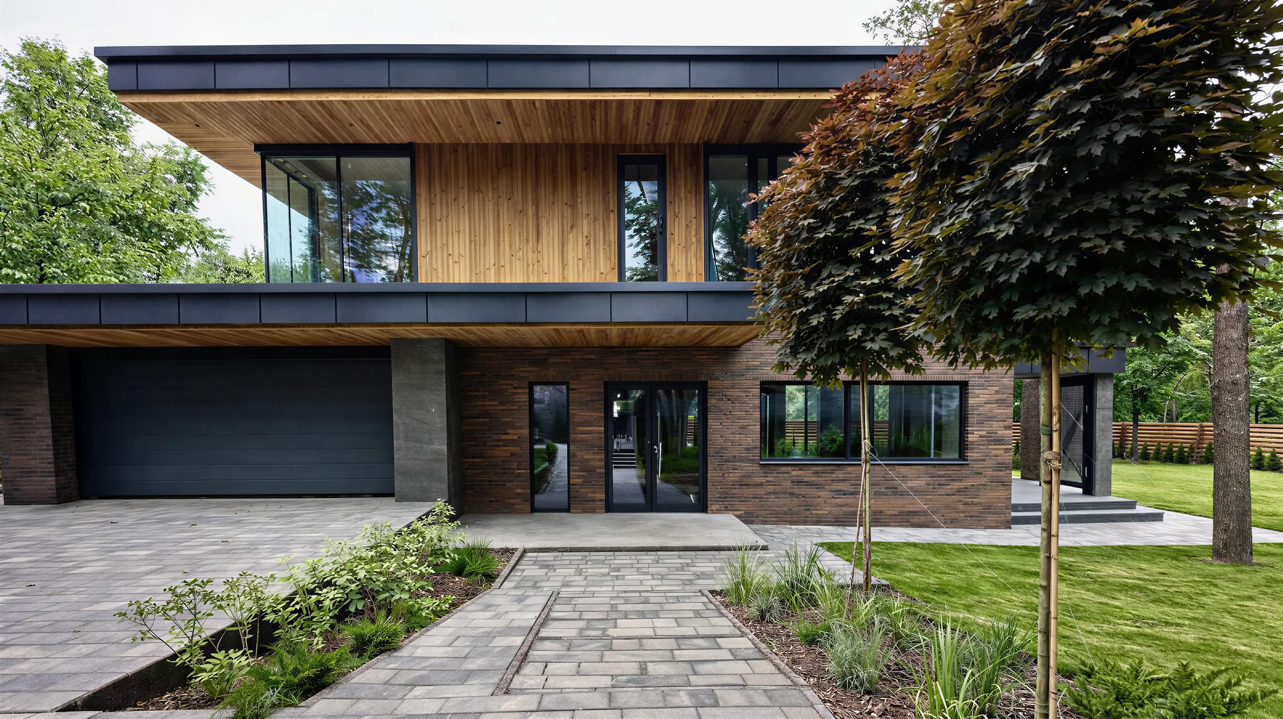 Загородный дом с панорамным фасадом